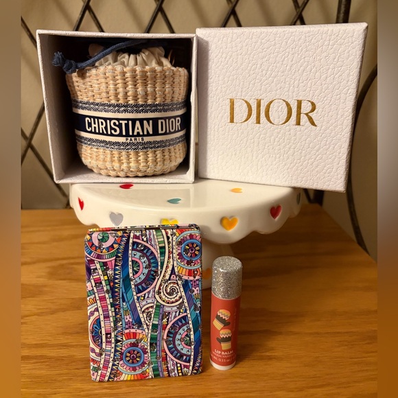 Dior Beauty Drawstring “Mini” Pouch New - Picture 7 of 10